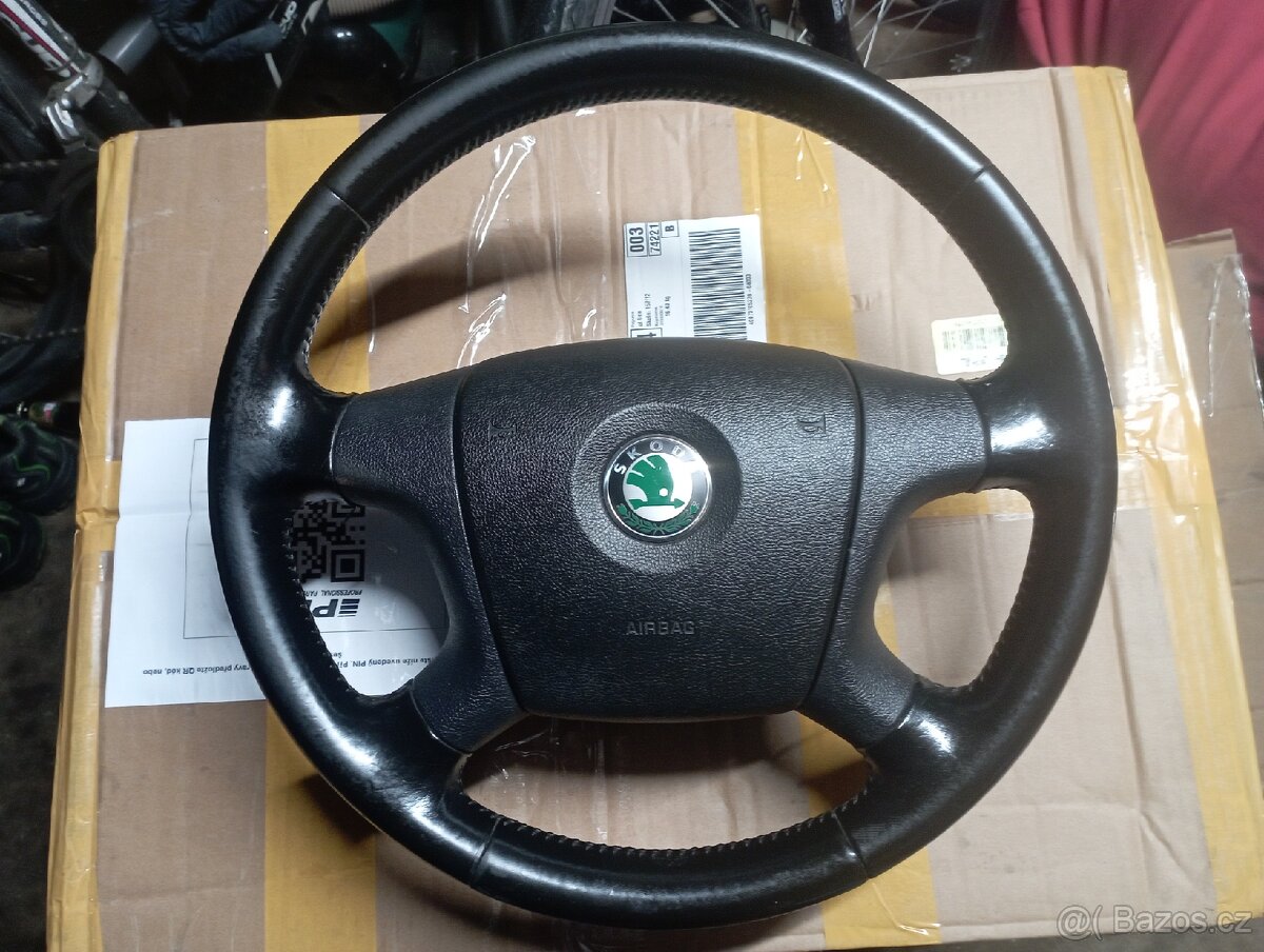 Škoda Fabia 1 facelift kožený volant