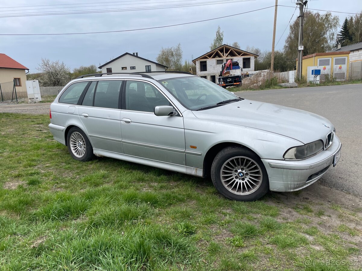 BMW E39 touring 525dA