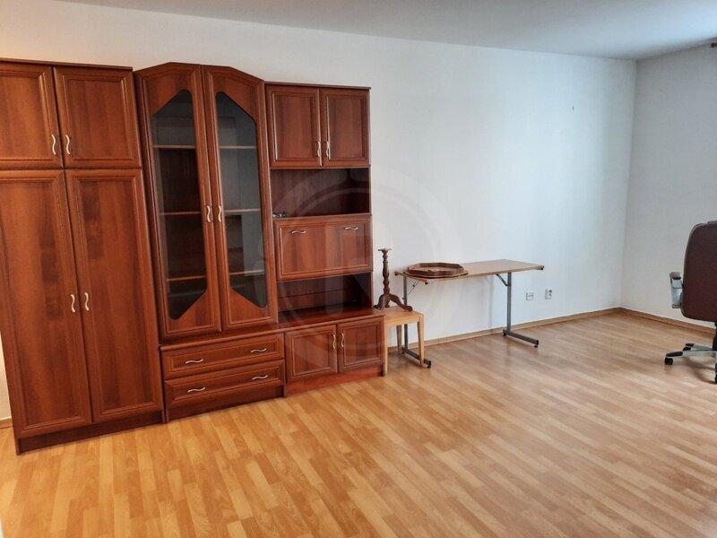 PRONÁJEM BYTU 1+KK, MASARYKOVA, HLUBOKÁ NAD VLTAVOU