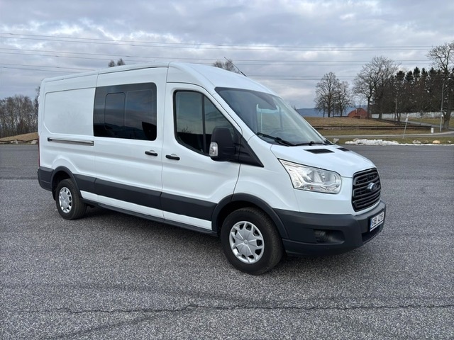 Ford Transit 7 míst