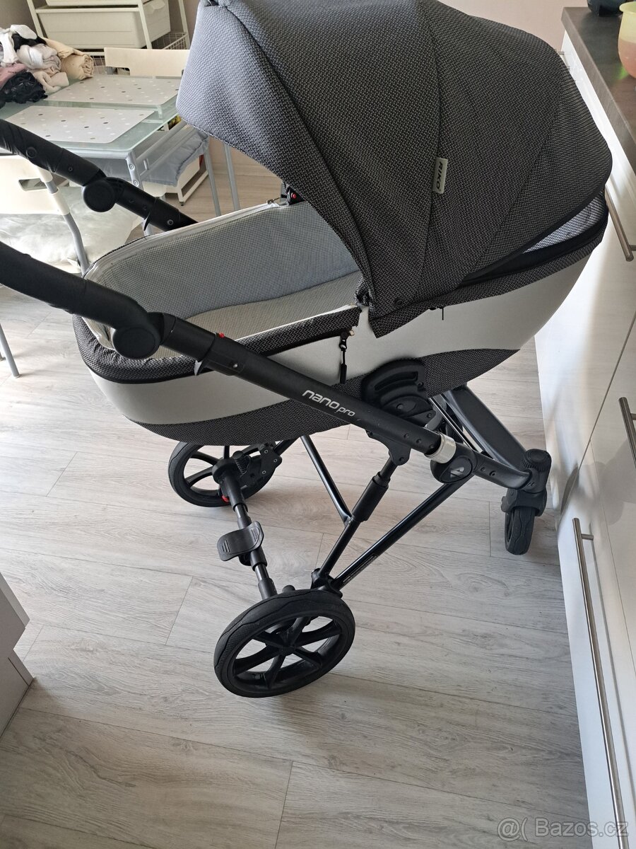 KOČÁREK RIKO NANO-ONYX