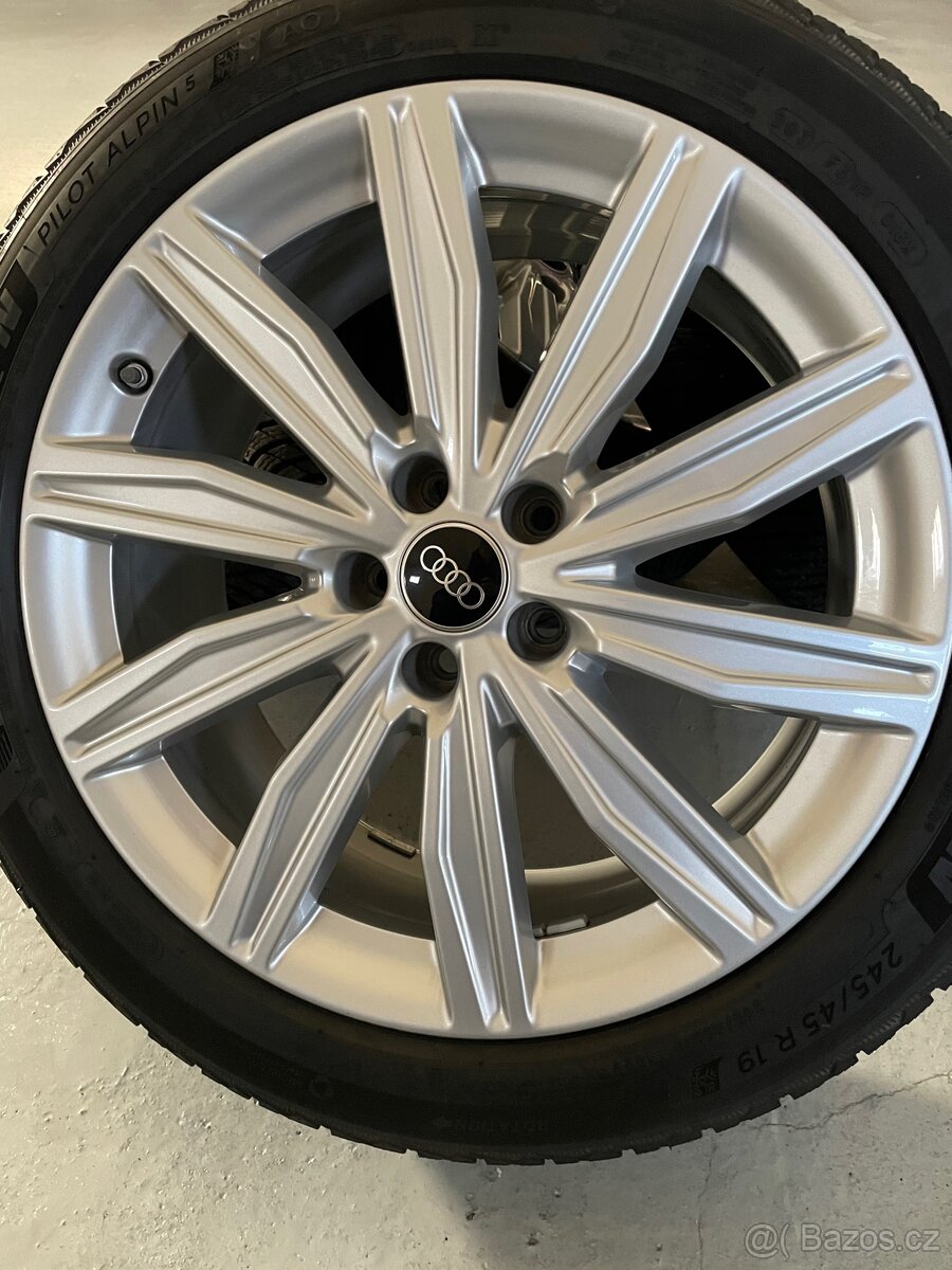 Orig zimni Audi A6 S6 4K c8 r19 Michelin 245/45/19 95%