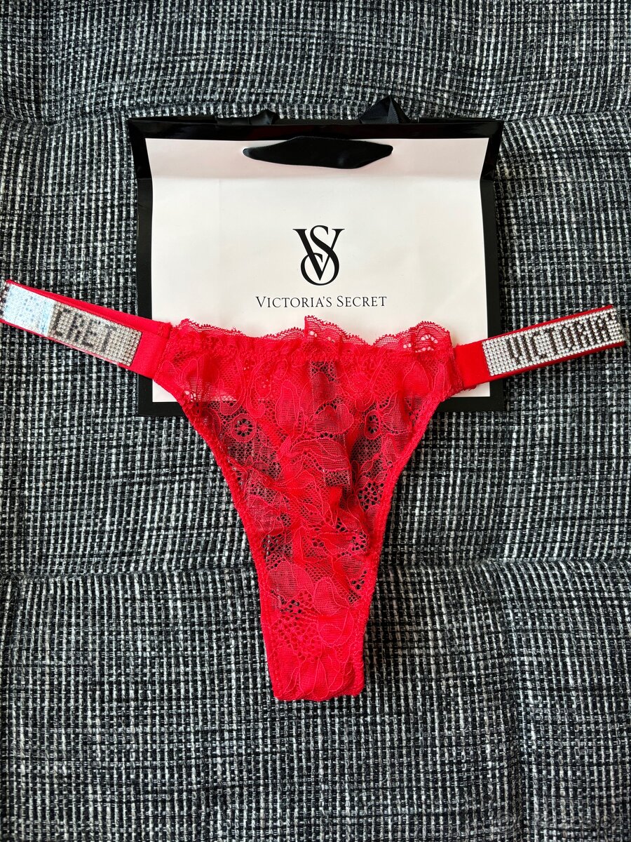 Spodní prádlo- vel M, Victoria’s Secret