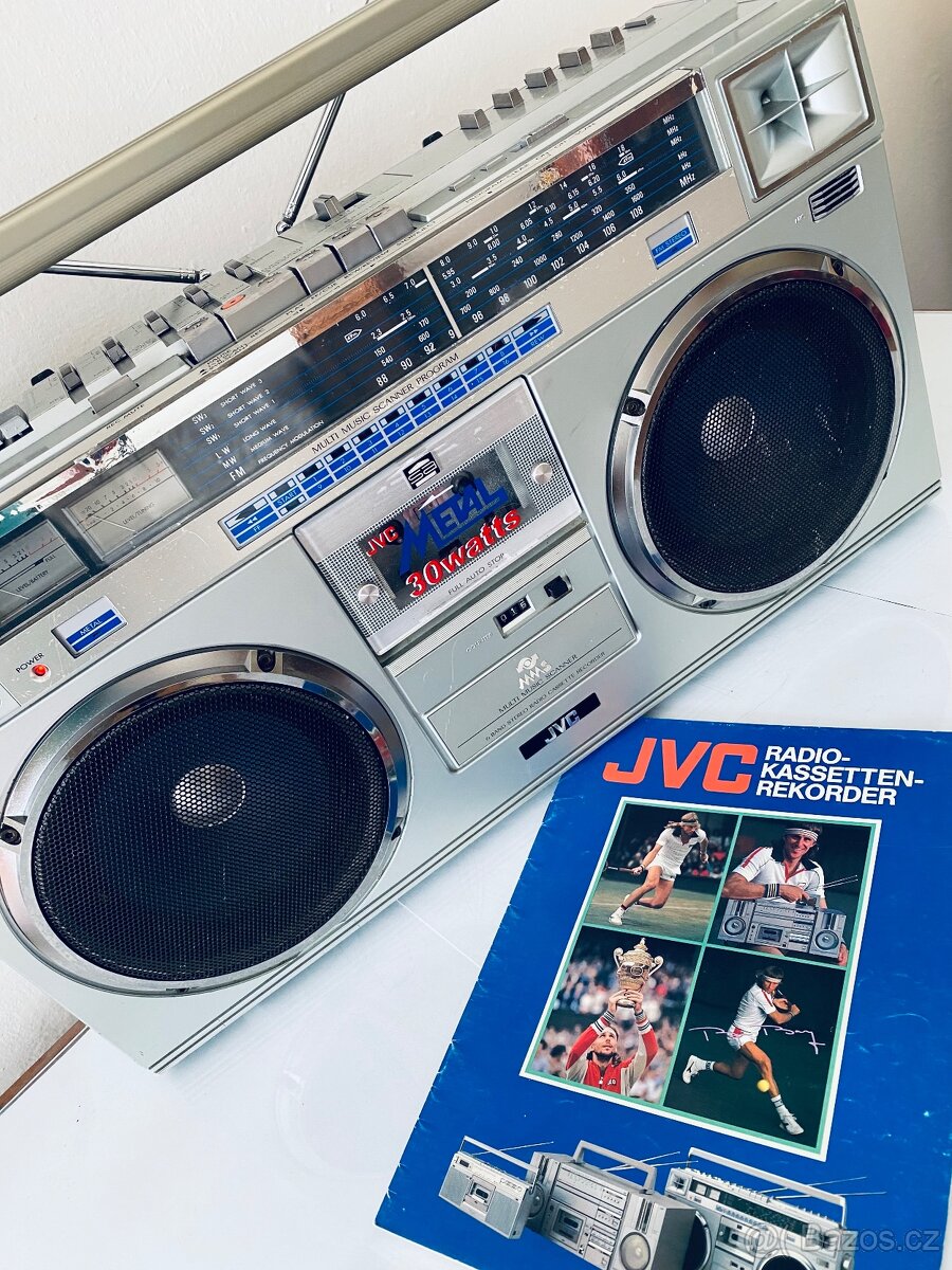 Radiomagnetofon/ boombox REZERVACE JVC RC-M70, rok 1980