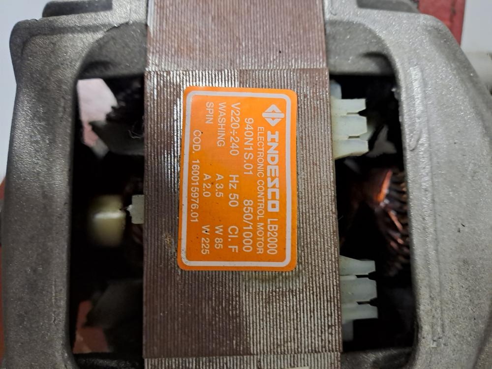 Prodám motor pračka Indesit
