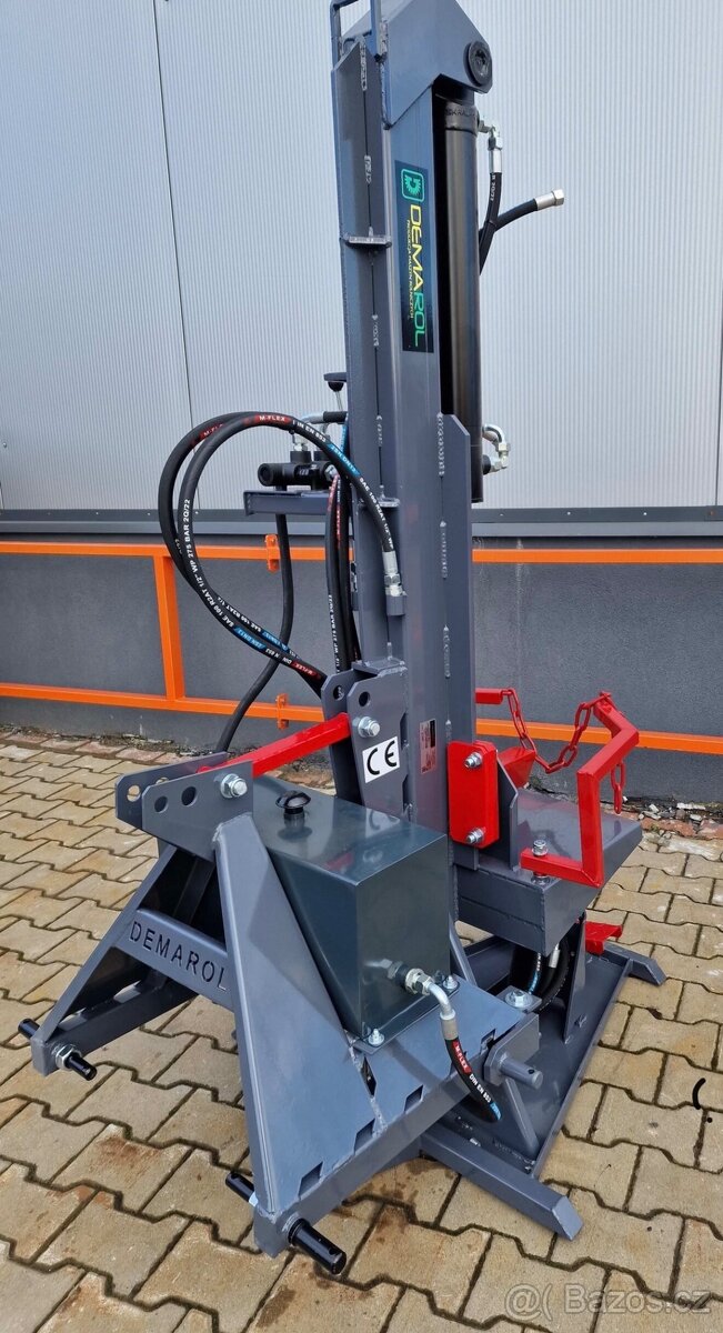 Štipačka na traktor na zakázku