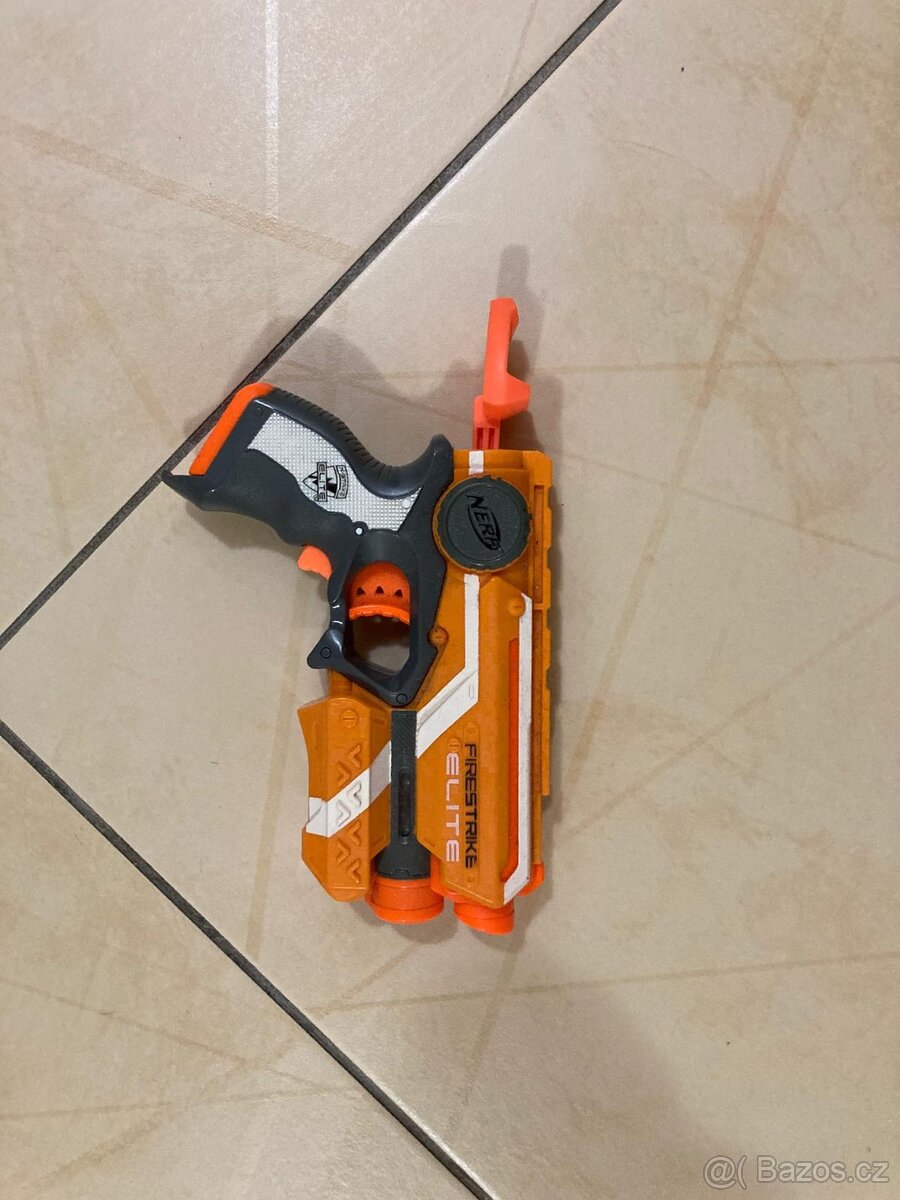 Nerf pistole