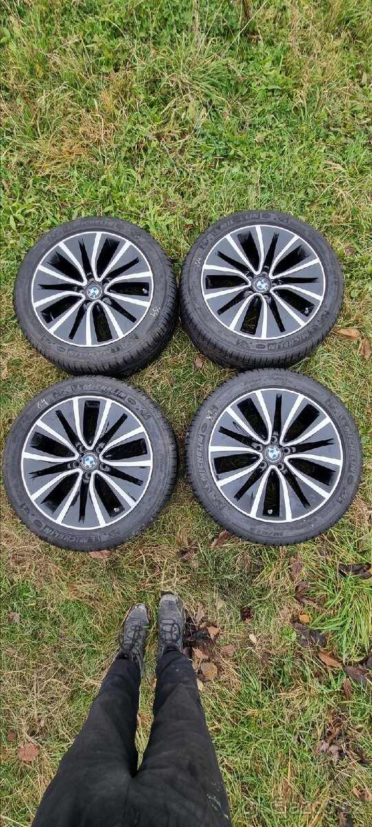 Zimní Michelin 245/45/18 Alu kola Mercedes BMW