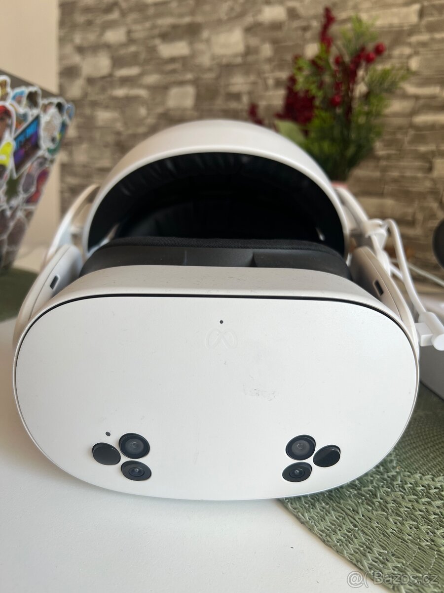 Oculus quest 3s 6 h vydrž v záruce