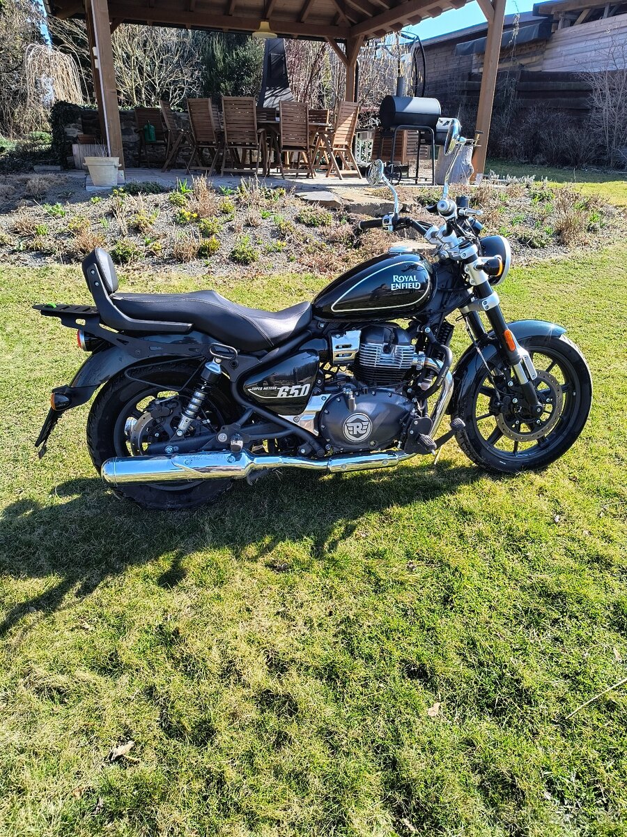 Royal Enfield Supermeteor 650