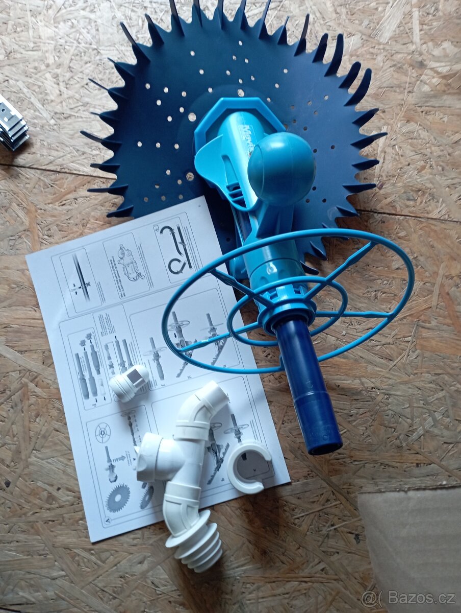 Poloautomatický bazénový vysavač Mavix4
