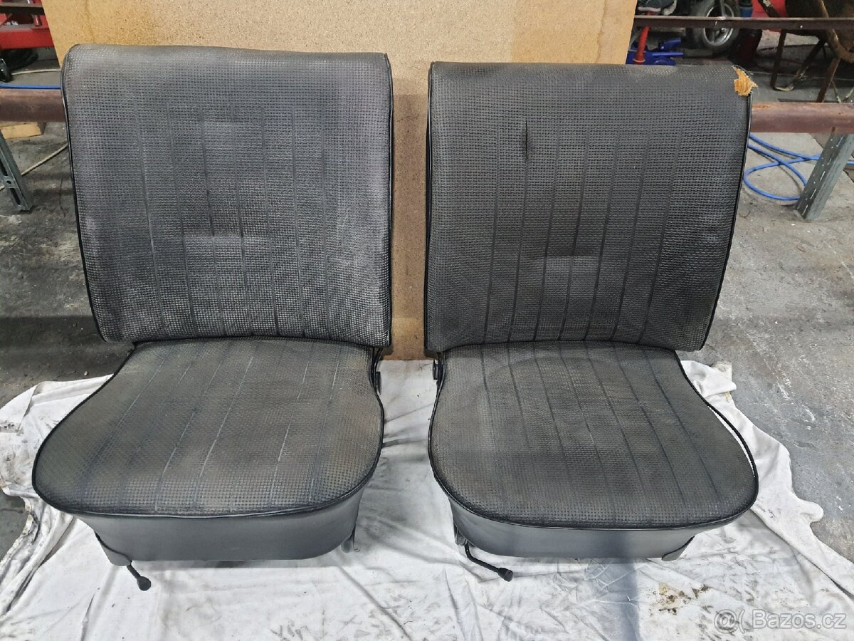 Stare sedačky vw brouk veteran