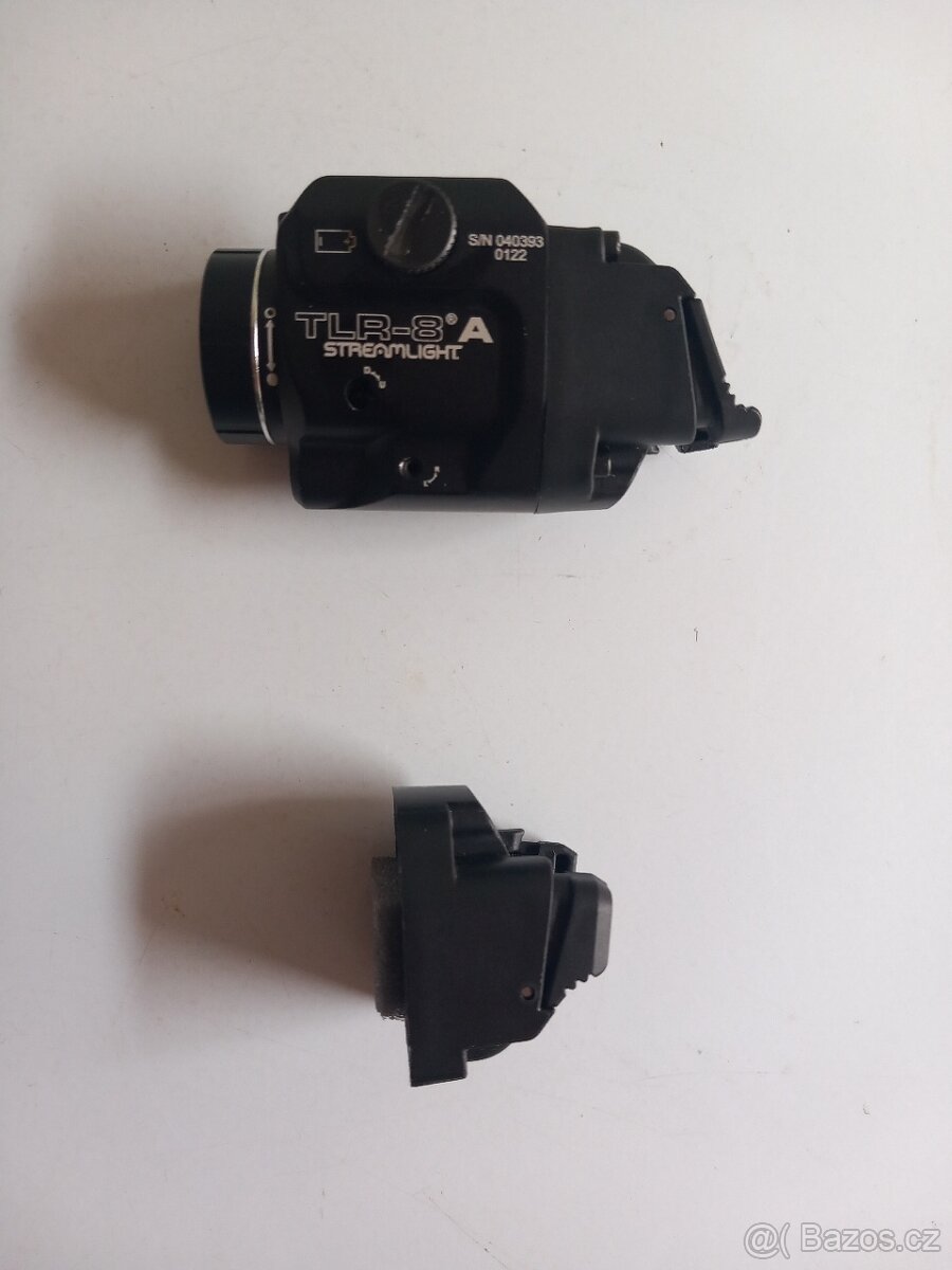Svítilna Streamlight TLR-8A