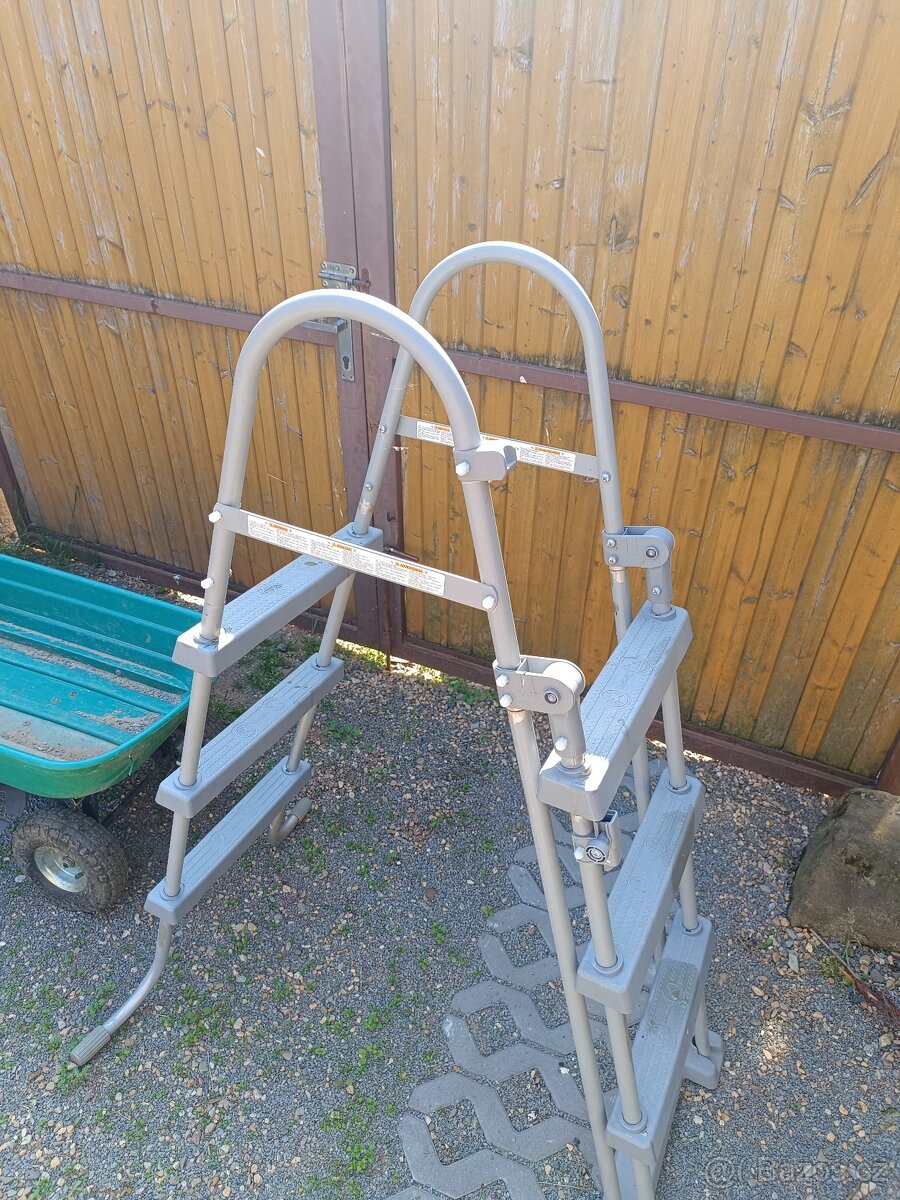 Prodám bazénový schody