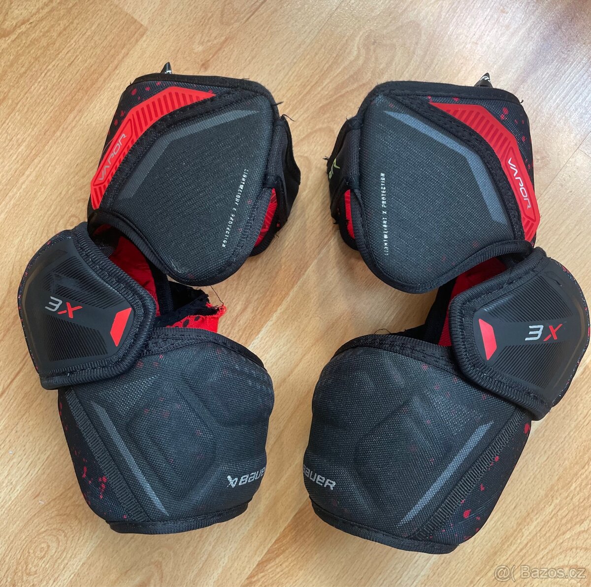 Hokejové lokty Bauer Vapor 3X INT L