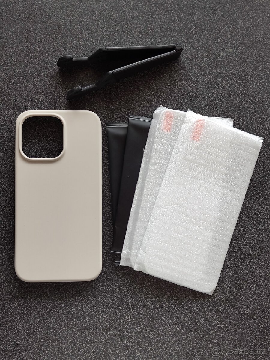 Kryt na iPhone 13 Pro stone