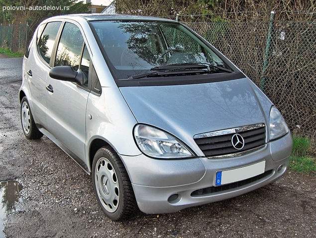 W168 Mercedes A-klasse na náhradní dily
