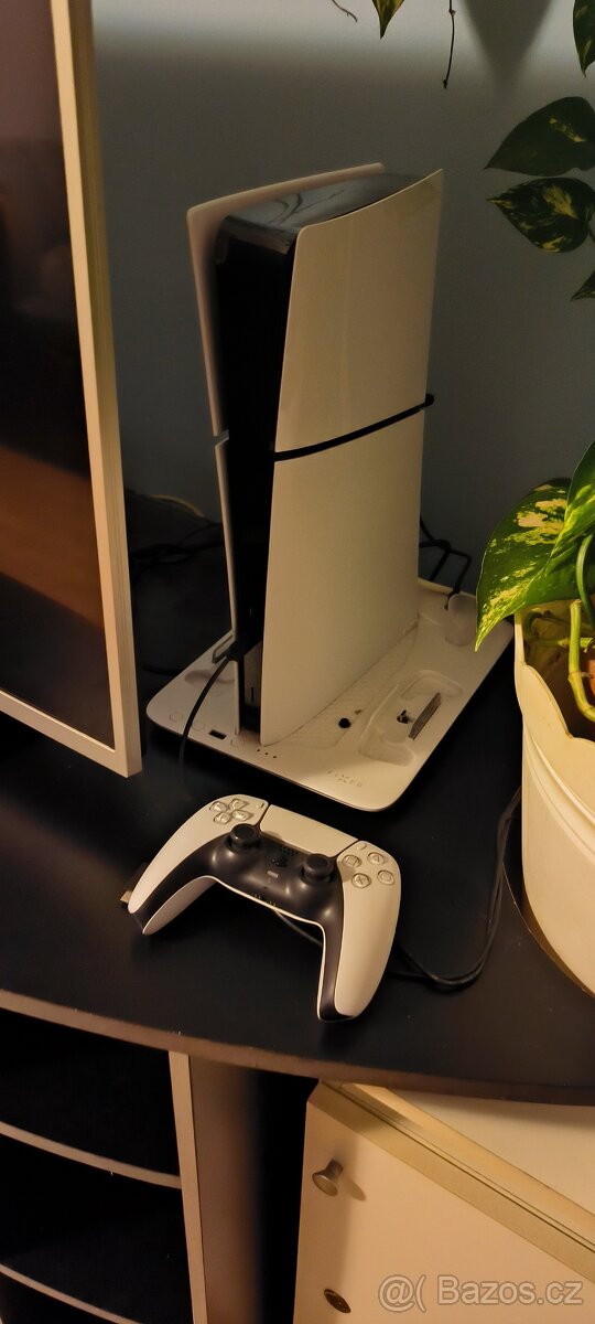PlayStation 5 digital edition slim + chladící podložka