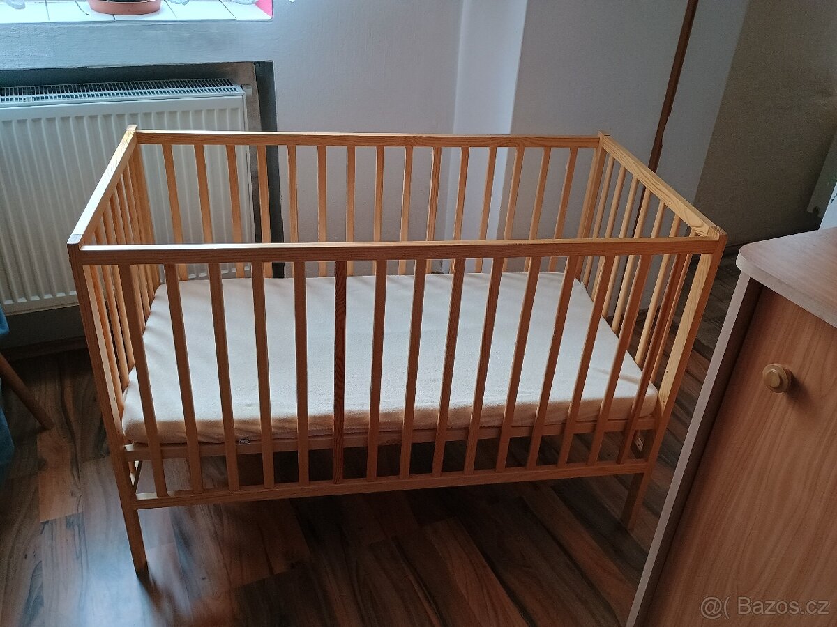 Dětská postýlka