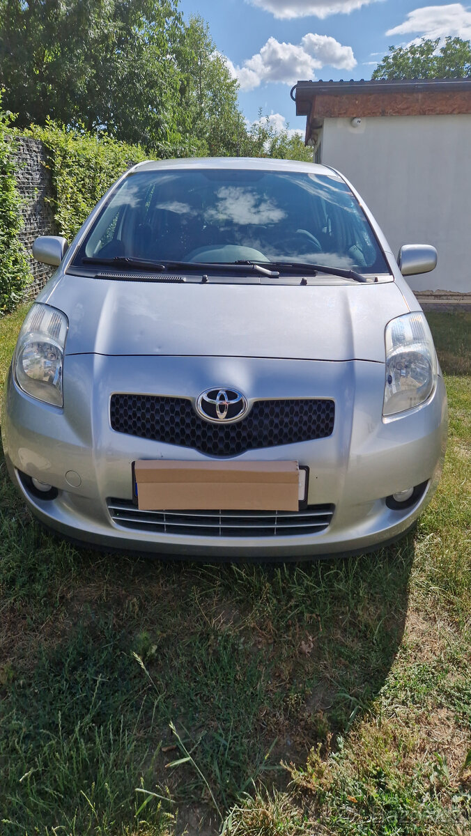 Toyota Yaris 1,33 VVTi/64 kW benzín automat