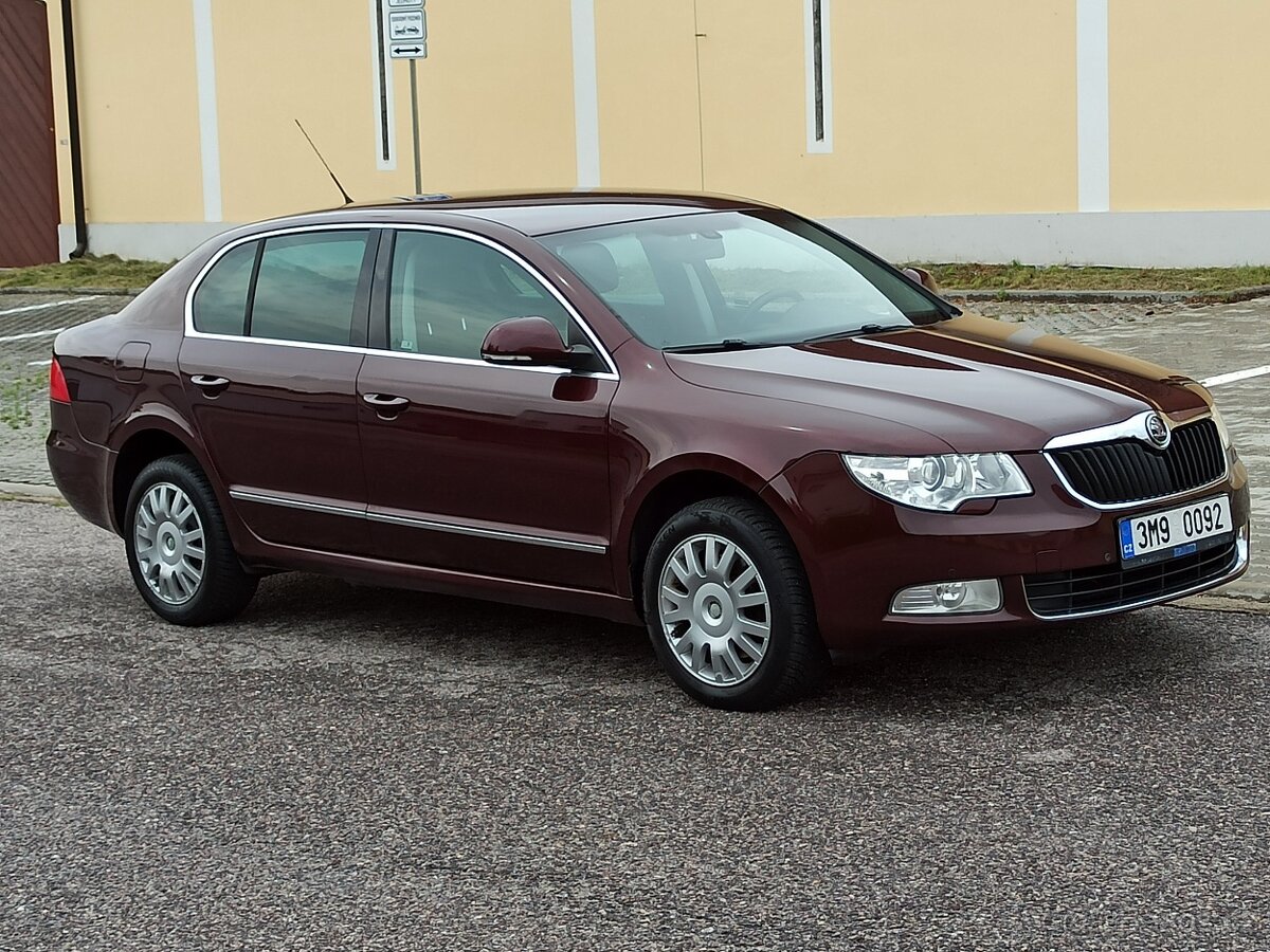 ŠKODA SUPERB 2.0TDi 125KW 4x4 ELEGANCE- 217 tis.Km- původ ČR