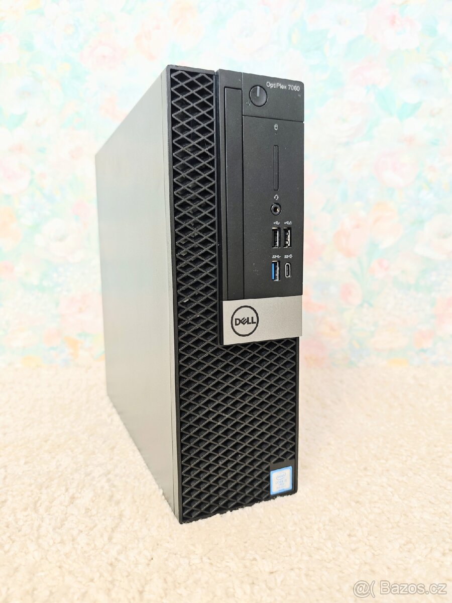 Dell Optiplex 7060 s monitorem