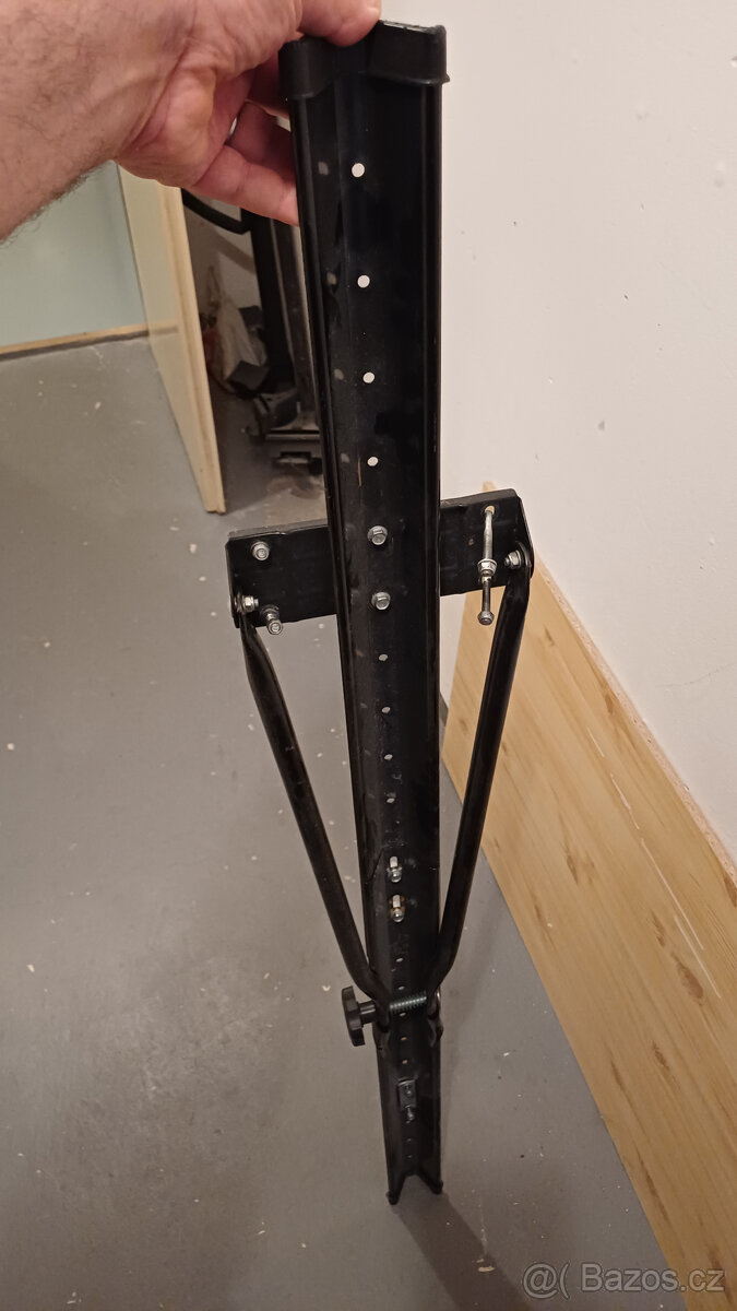 Prodám střešní nosiče na kola