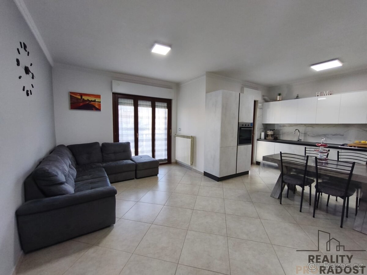 Byt 4+KK, 100m², Via Statale Sud, Silvi