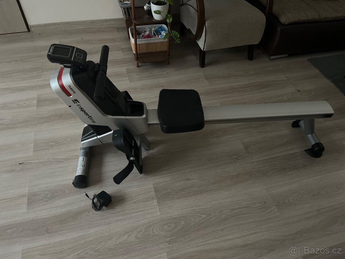 Veslařský trenažér