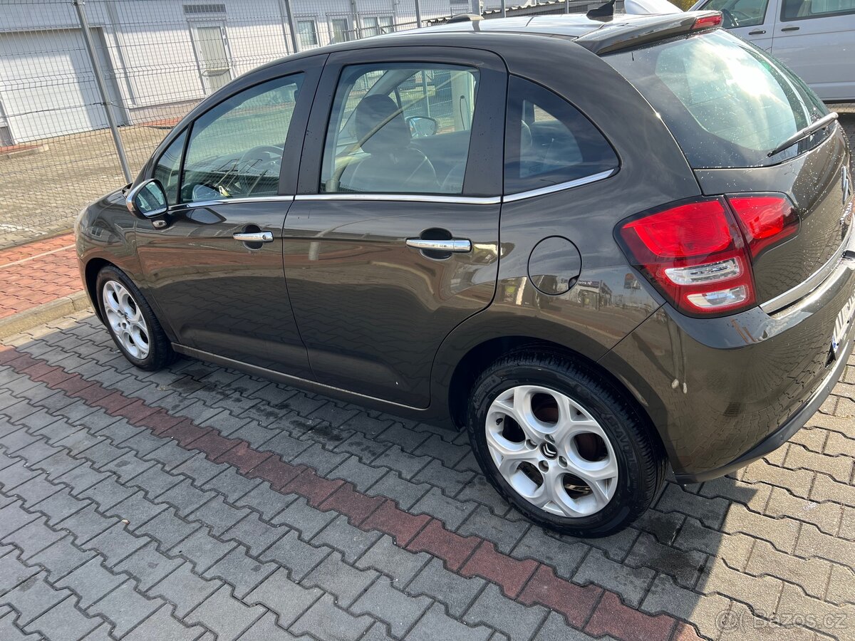 Citroën C3 1.4I 75 (+komplet zimní pneu)