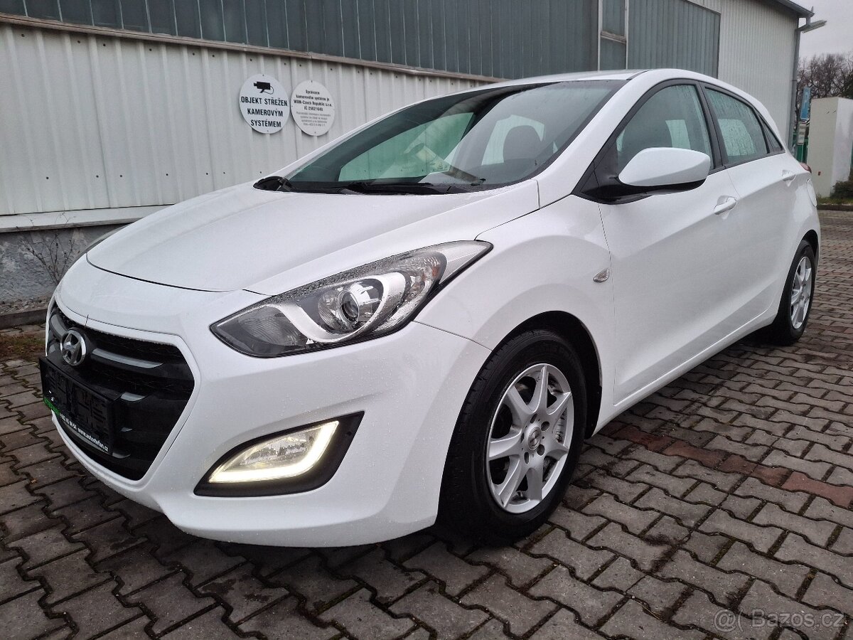 HYUNDAI i30 1.4 16V 74kw