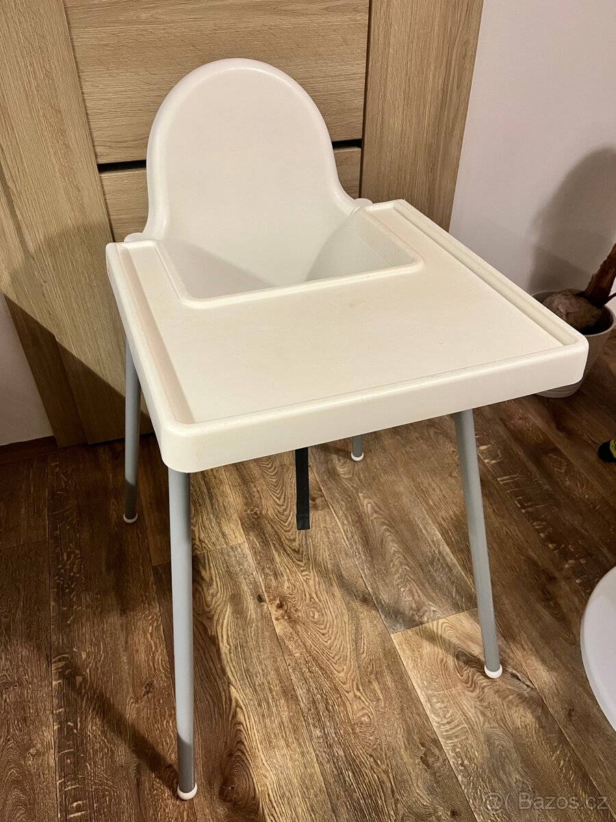 Jídelní židlička IKEA