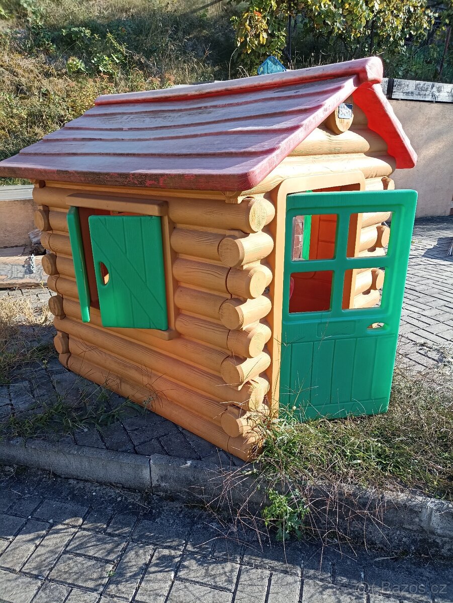 Prodám dětský skládací domek na zahradu.