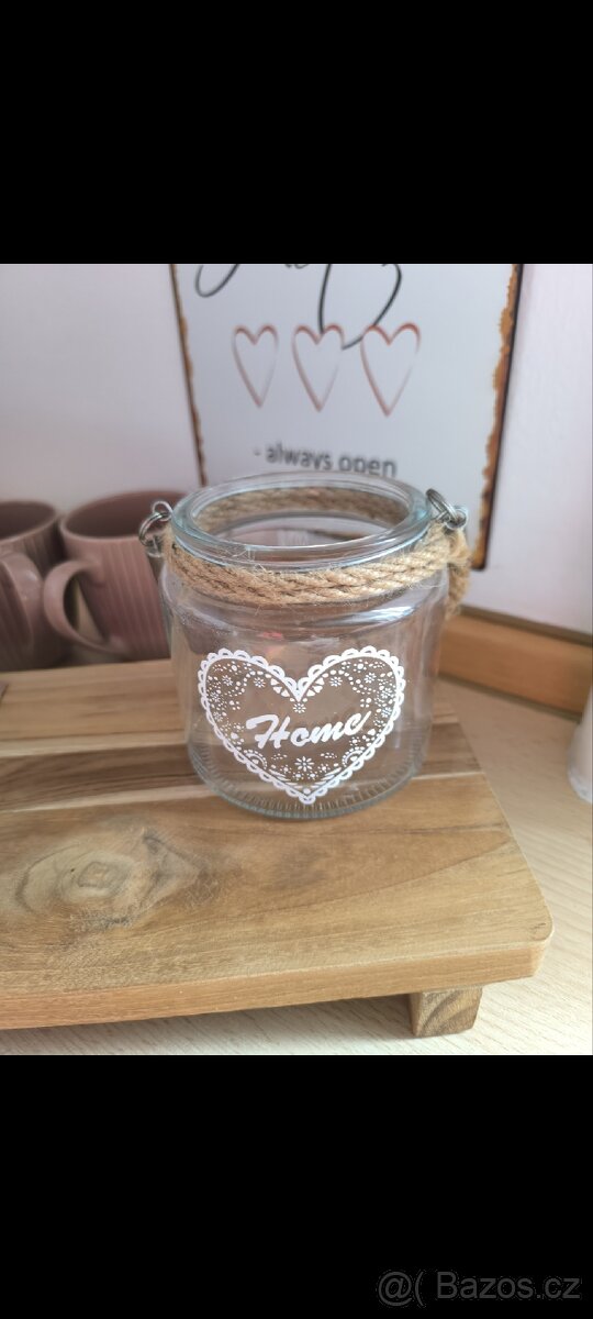 láhev a 2 skleničky