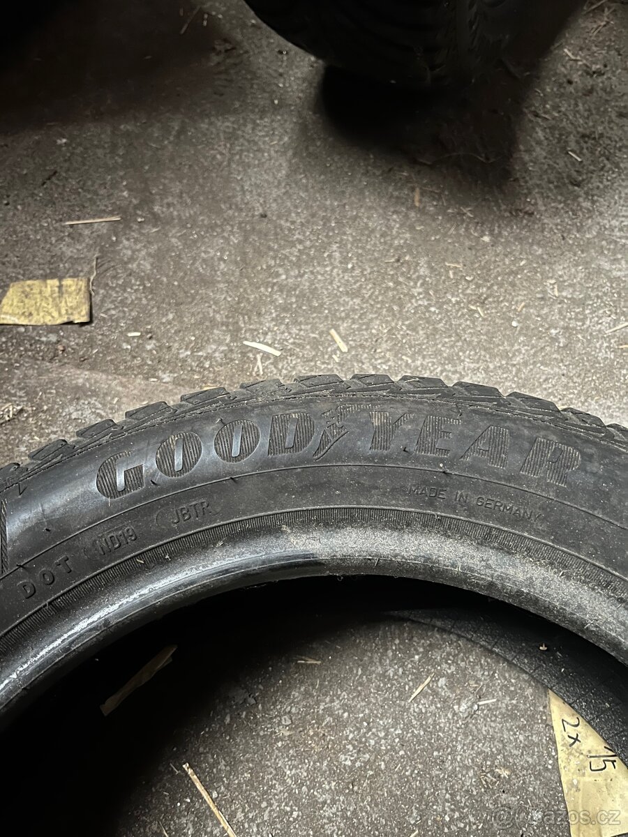 Celoroční pneumatiky Goodyear 195/55/16