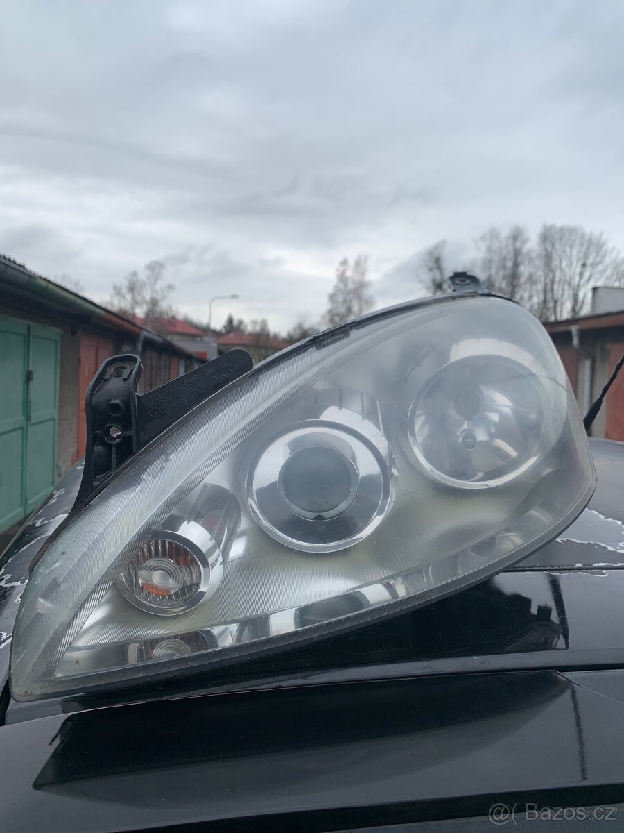 Světlomety- Corsa C, Combo c