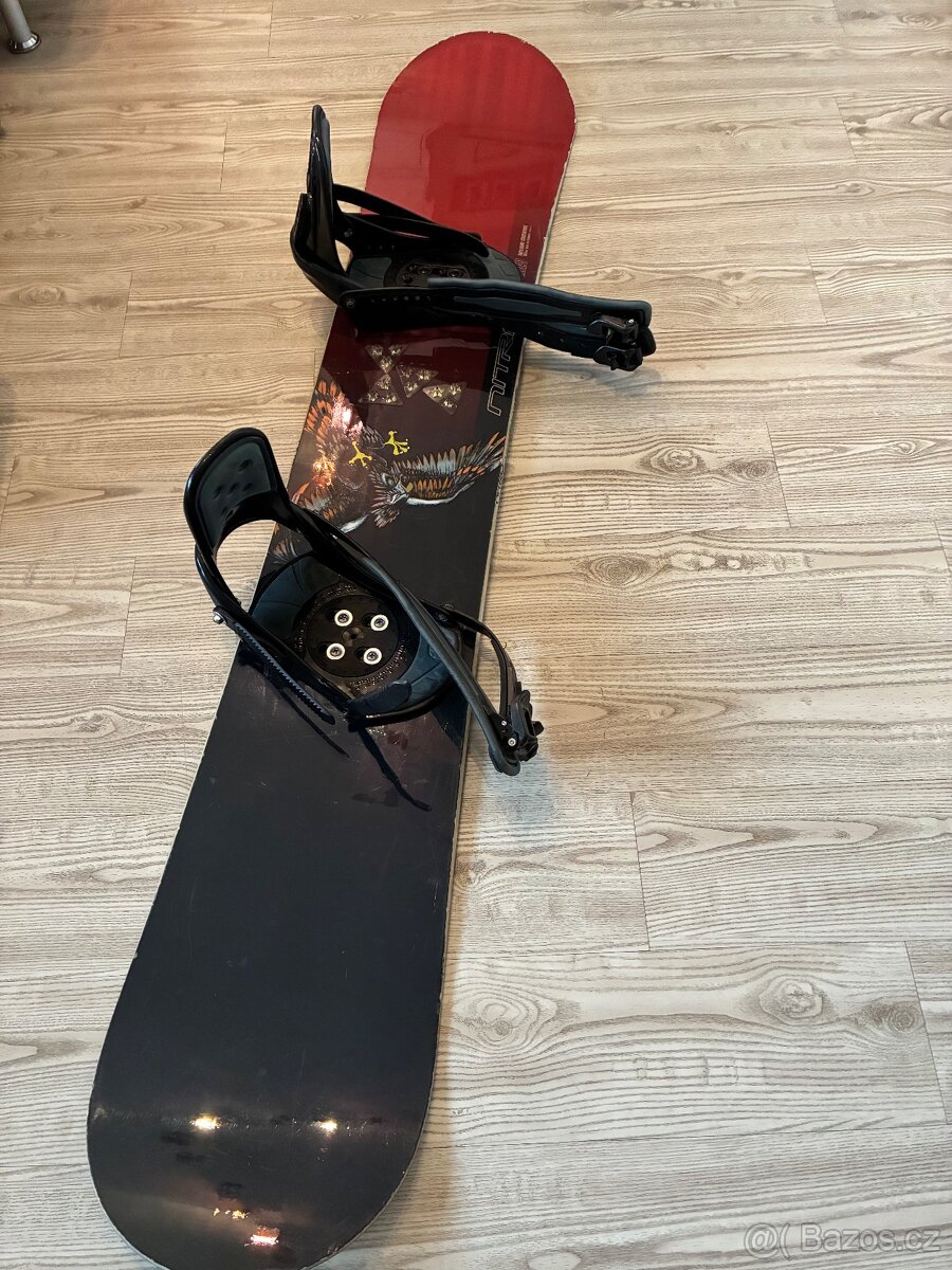 Prodám snowboard Nitro vel.162