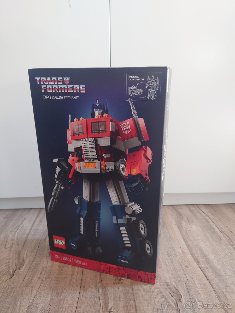 LEGO 10302