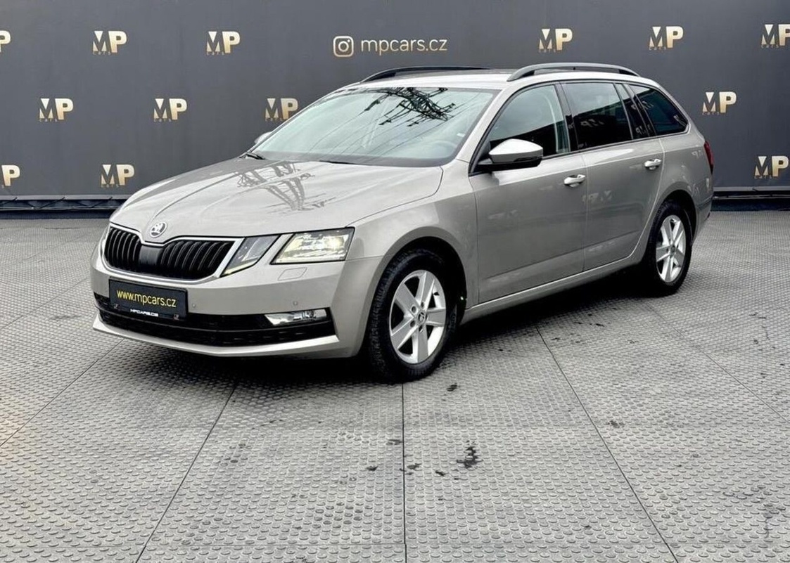 Škoda Octavia manuál nafta 110 kw 2018