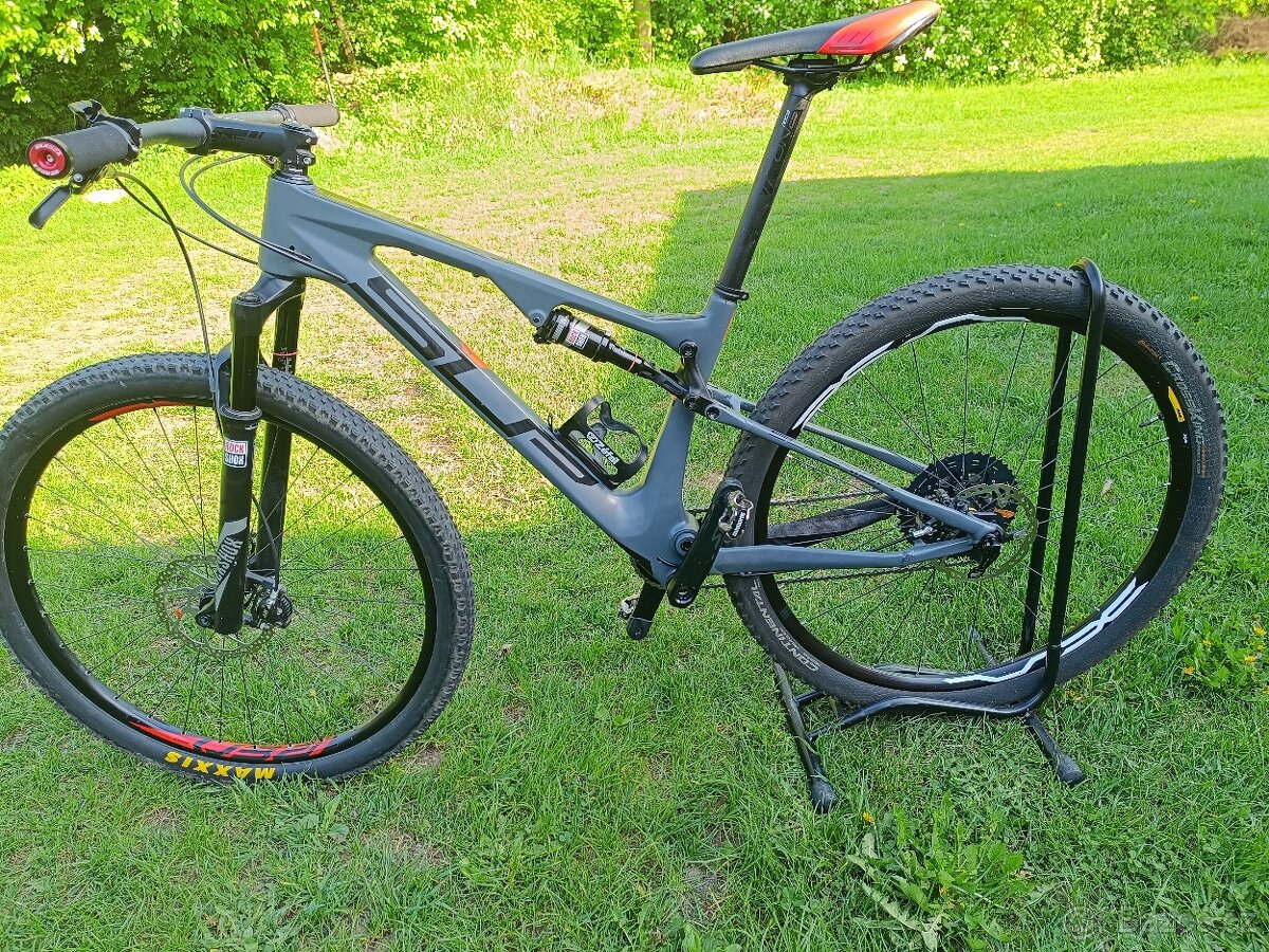 Superior XF 979
