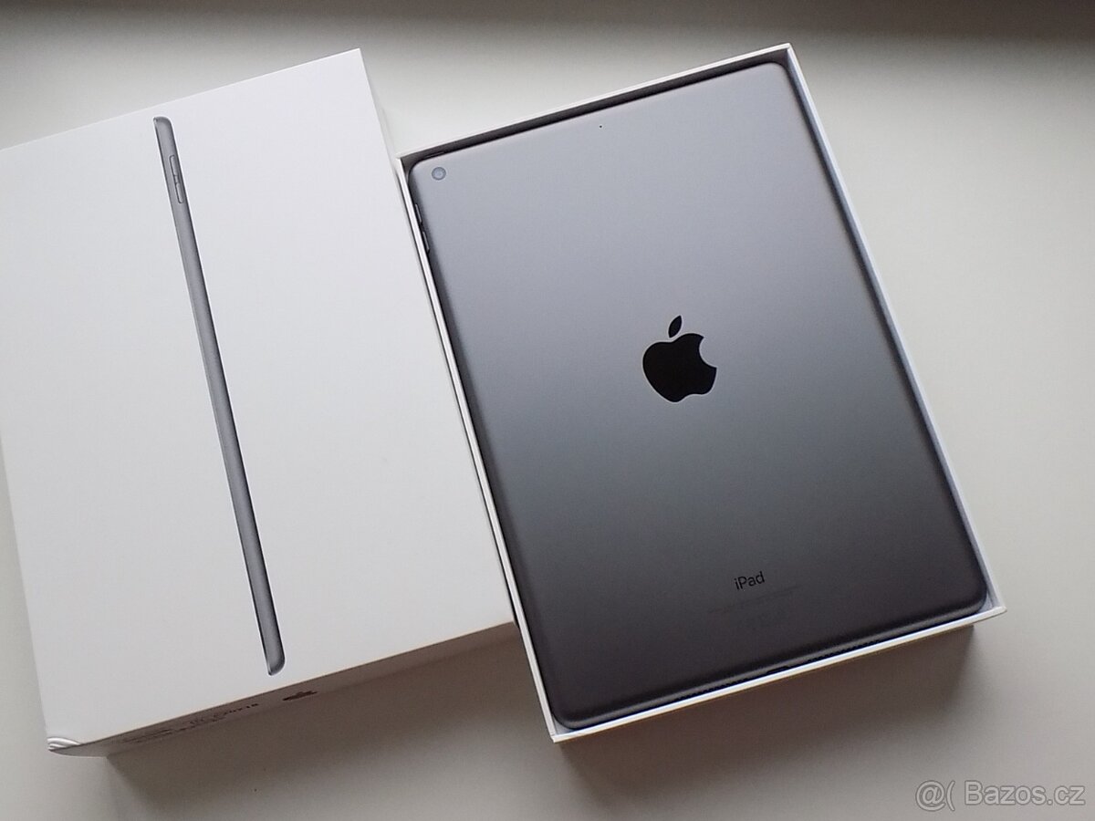 APPLE iPad (2021) 10,2" 256GB Wi-Fi Space Grey / ZÁRUKA /