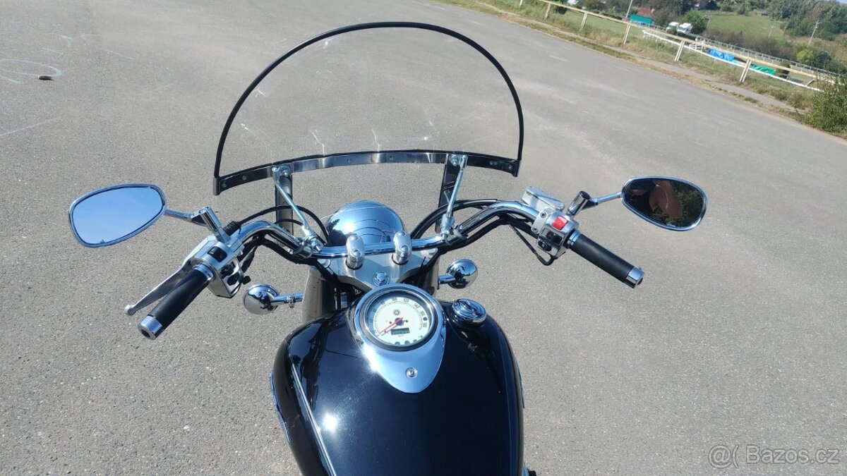 Yamaha XVS 1100 dragstar