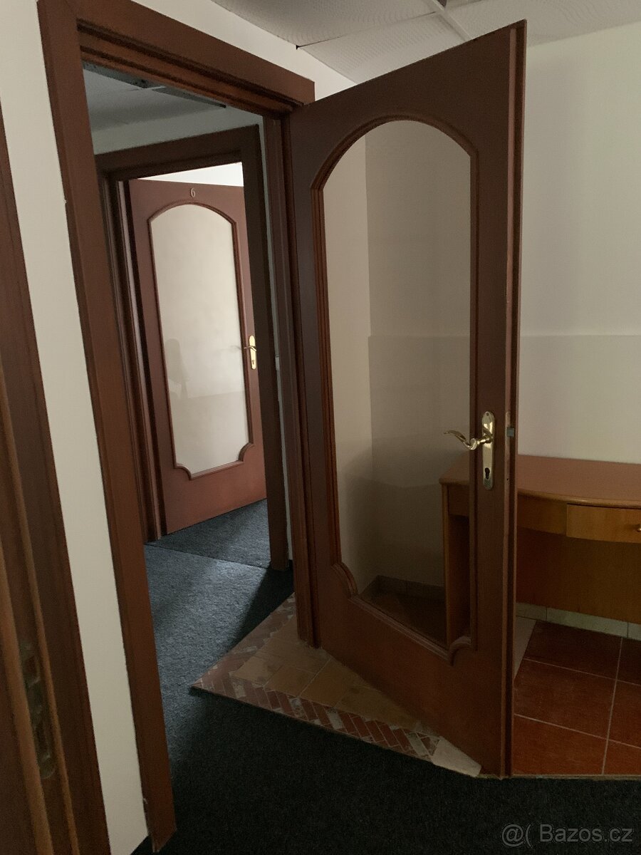 Dveře