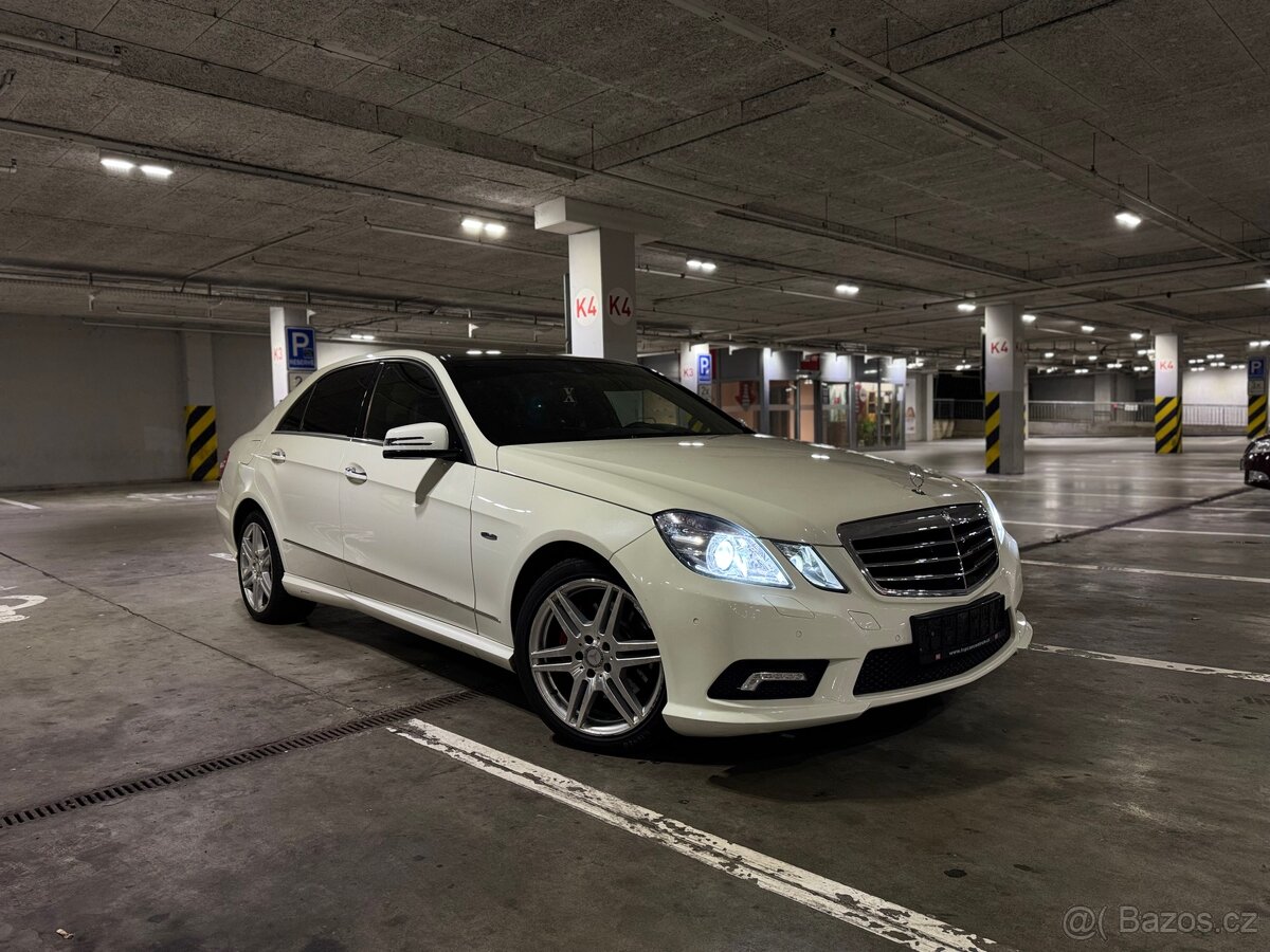 Mercedes-Benz E350 AMG W212