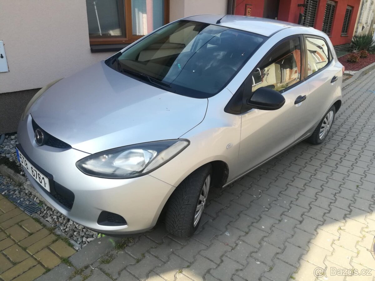 Mazda 2