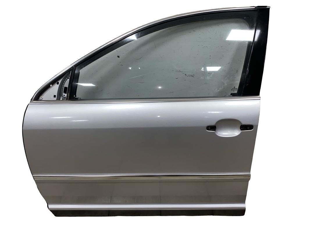 Levé přední dveře stříbrná metalíza LA7W VW Phaeton 3D 2008