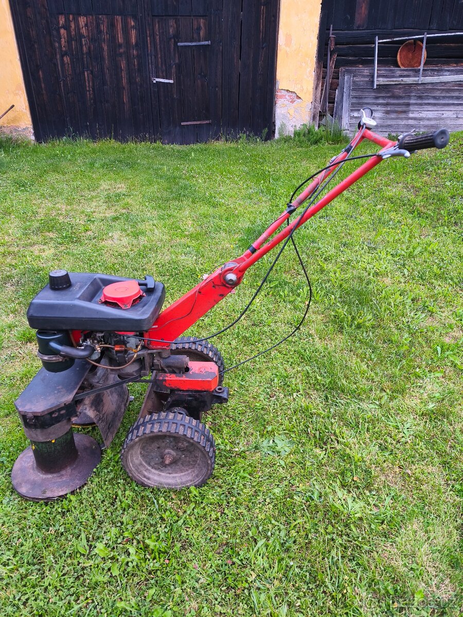Prodám Dvoububnovou rotační sekačku Tera Vari BDR 700