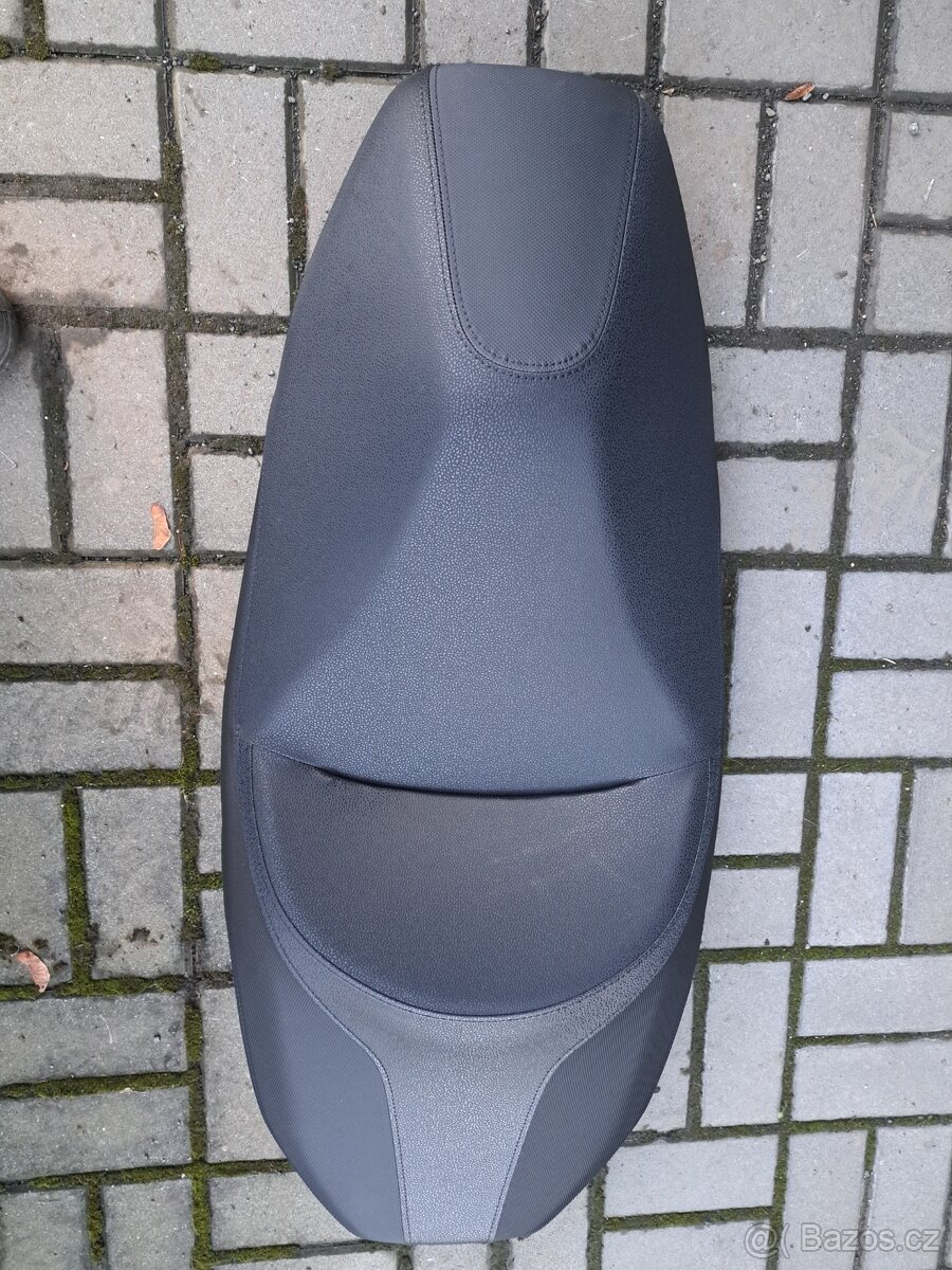 Sedadlo Honda FORZA/NSS 350