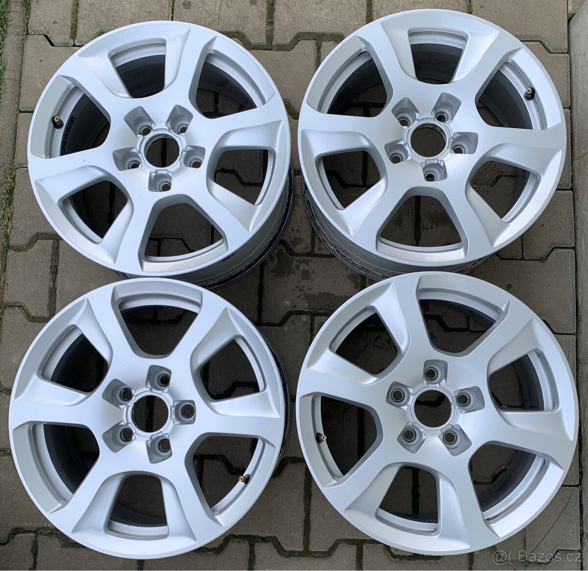 Alu disky Audi 5x112, R16