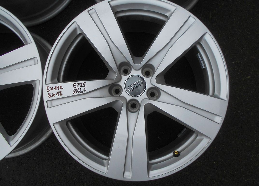 Alu disky originál Audi 18", 5x112, ET 25, šíře 8J
